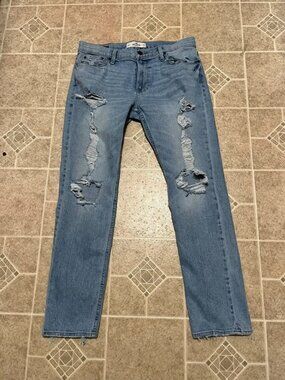 Hollister Skinny Ankle Jeans - Women Size 33x31 - Distressed - Cotton Blend